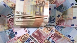 lexorbitant cout economique pollution air - SocialMag