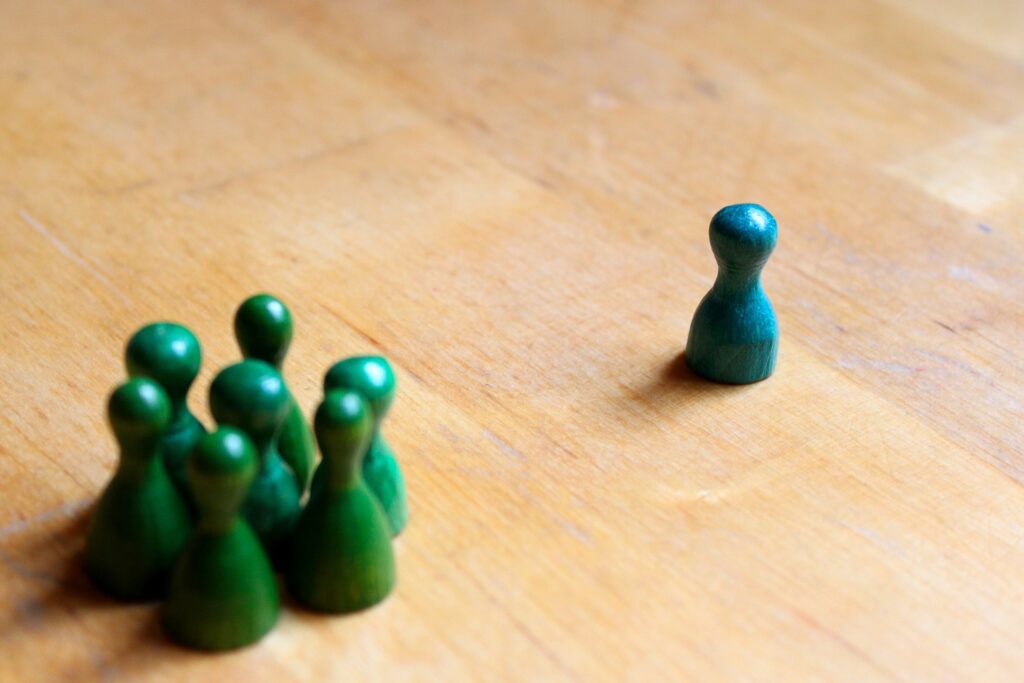 gouvernement lance consultation citoyenne discriminations - Social Mag