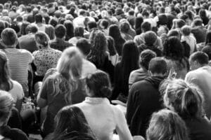 societe 8 milliards novembre 2023 - SocialMag