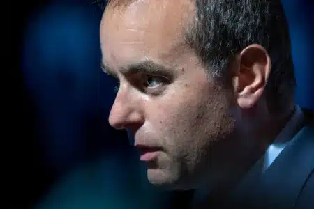 Réforme des retraites : suspension et mesures financières en France