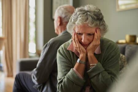 Alzheimer : un test rapide de 3 minutes détecte la maladie avant les symptômes