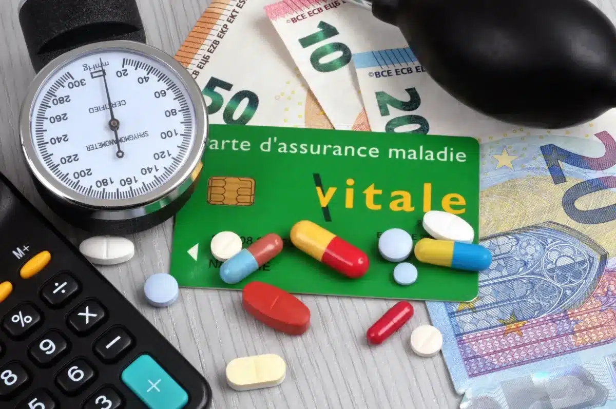 Hausse choc des mutuelles en 2026 (+4,5 %) : ce que vous pouvez faire dès maintenant