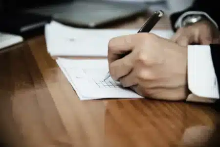 « Ils savent tout » : le fichier bancaire secret que la Carsat consulte sur votre retraite