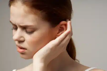 Pourquoi vos acouphènes s'aggravent certains jours : des ORL pointent une fonction corporelle que personne ne surveille