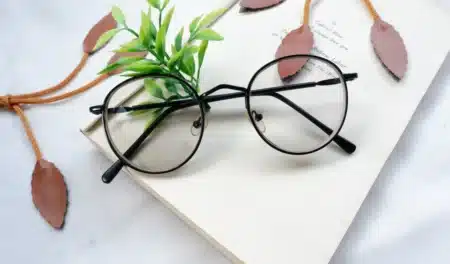 Vos vieilles lunettes valent bien plus que vous ne pensez : 4 façons de les réutiliser à la maison selon les opticiens