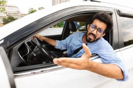 Péages : plus de 50% des Français perdent patience en moins de 5 minutes