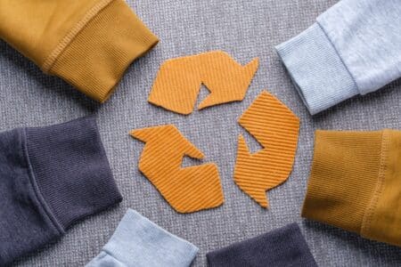 Innovation : AXENS, IFPEN et JEPLAN se lancent dans le recyclage du textile