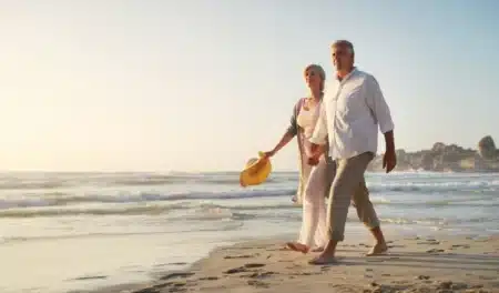 Ce droit datant de 1936 permet aux retraités d'économiser 150 € sur leurs vacances : il est sans condition de revenus et presque personne ne le demande