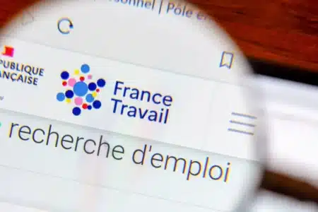 Mauvaise nouvelle pour les salariés français : le chômage repasse au-dessus de 8 % pour la première fois depuis 2021, et ce n'est pas fini