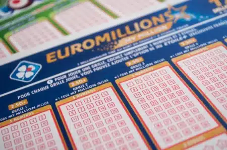 Pourquoi certains joueurs misent toujours sur les mêmes numéros EuroMillions : les statistiques leur donnent raison depuis 2020