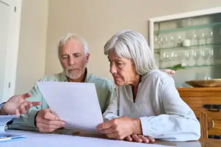 Retraite Agirc-Arrco : après 2 ans de gel, les retraités veulent savoir quand leurs pensions complémentaires seront enfin revalorisées