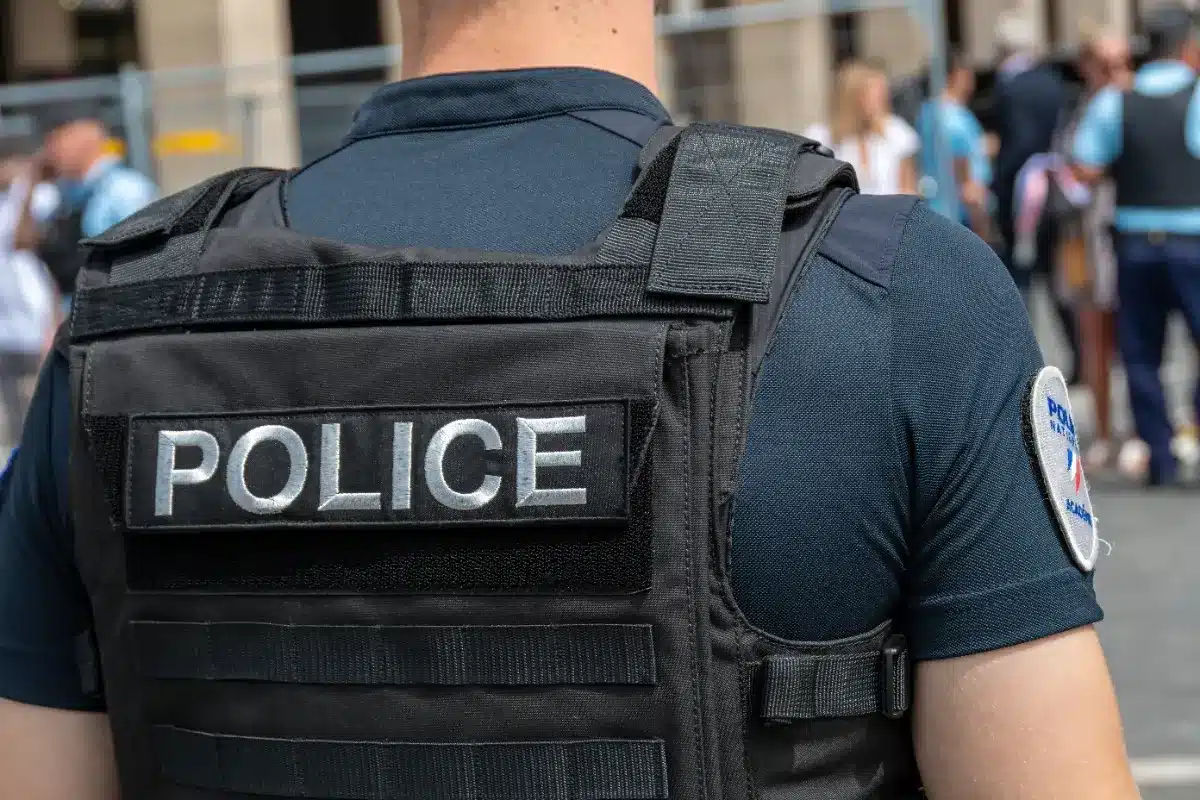 Affaire Lyhanna : pourquoi des milliers d'internautes s'en prennent à la procureure d'Auch, Clémence Meyer, au point qu'elle soit sous protection policière