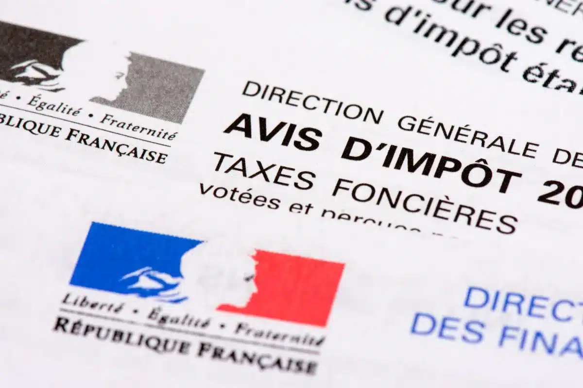 Mauvaise nouvelle pour les propriétaires : la taxe sur les ordures ménagères pourrait bondir de 20 % à cause d'une simple consigne sur les bouteilles en plastique