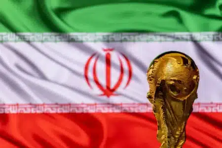 Entrer et sortir des États-Unis après chaque match : comment les joueurs iraniens se préparent à une Coupe du monde sous haute tension diplomatique