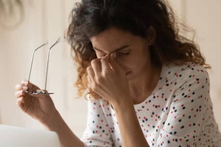 Fatigue visuelle : un Français sur trois touché par les écrans