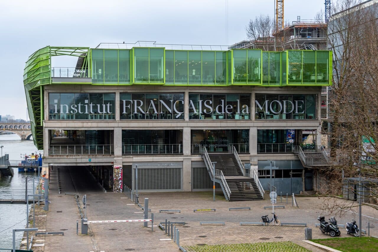Paris,,france, ,february,7,,2025:,exterior,view,of,the