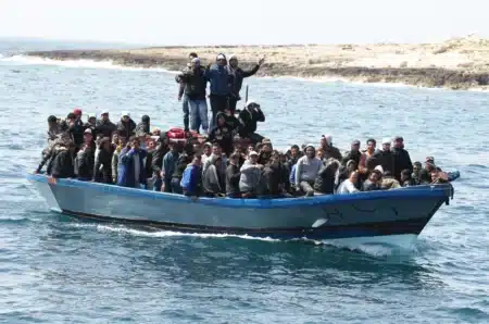 Ceuta débordée par l'arrivée de migrants, l'Italie menace de suspendre Schengen avec l'Espagne