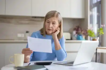 Pension de réversion refusée pour dépassement de plafond : deux solutions pour ne pas perdre ses droits