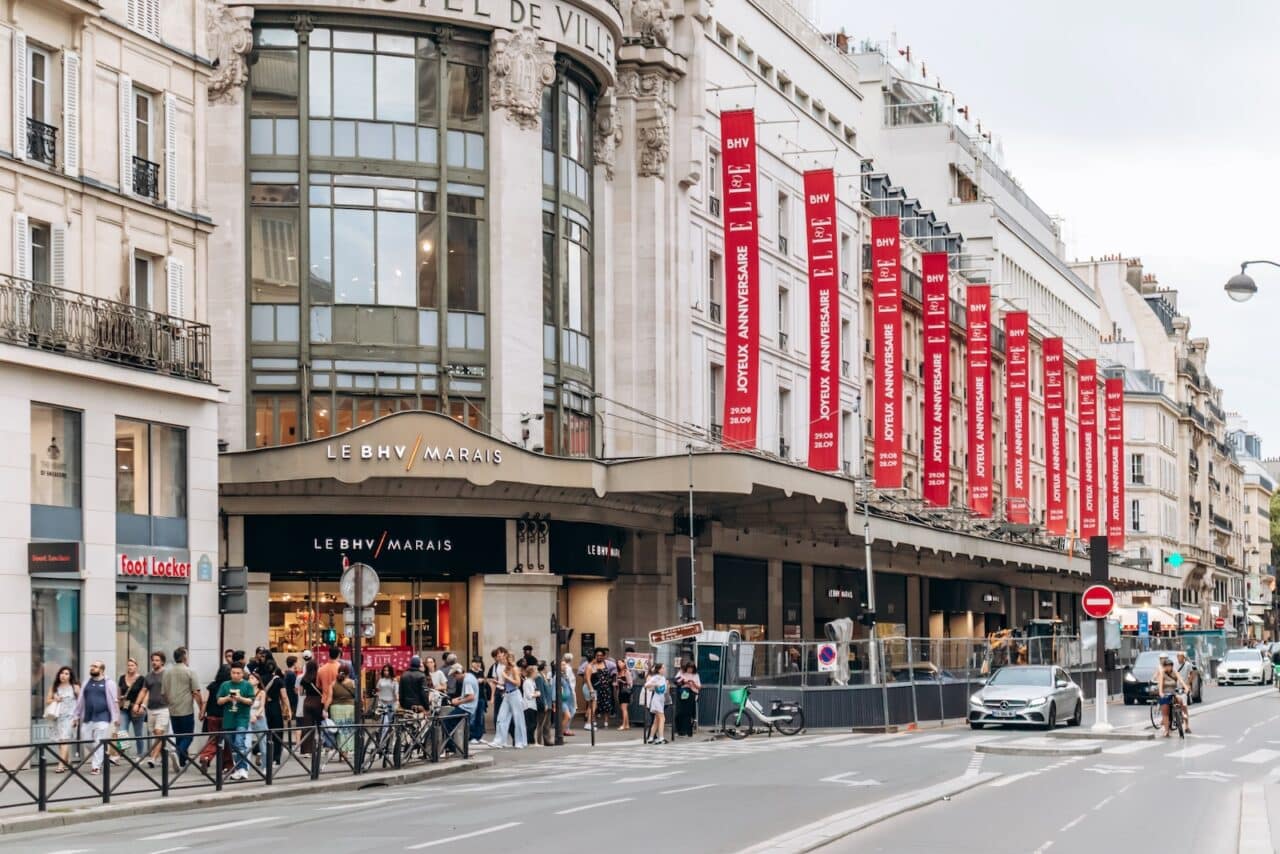 bhv marais-comment-800-salaries-deviennent-actionnaires-sauver-grand