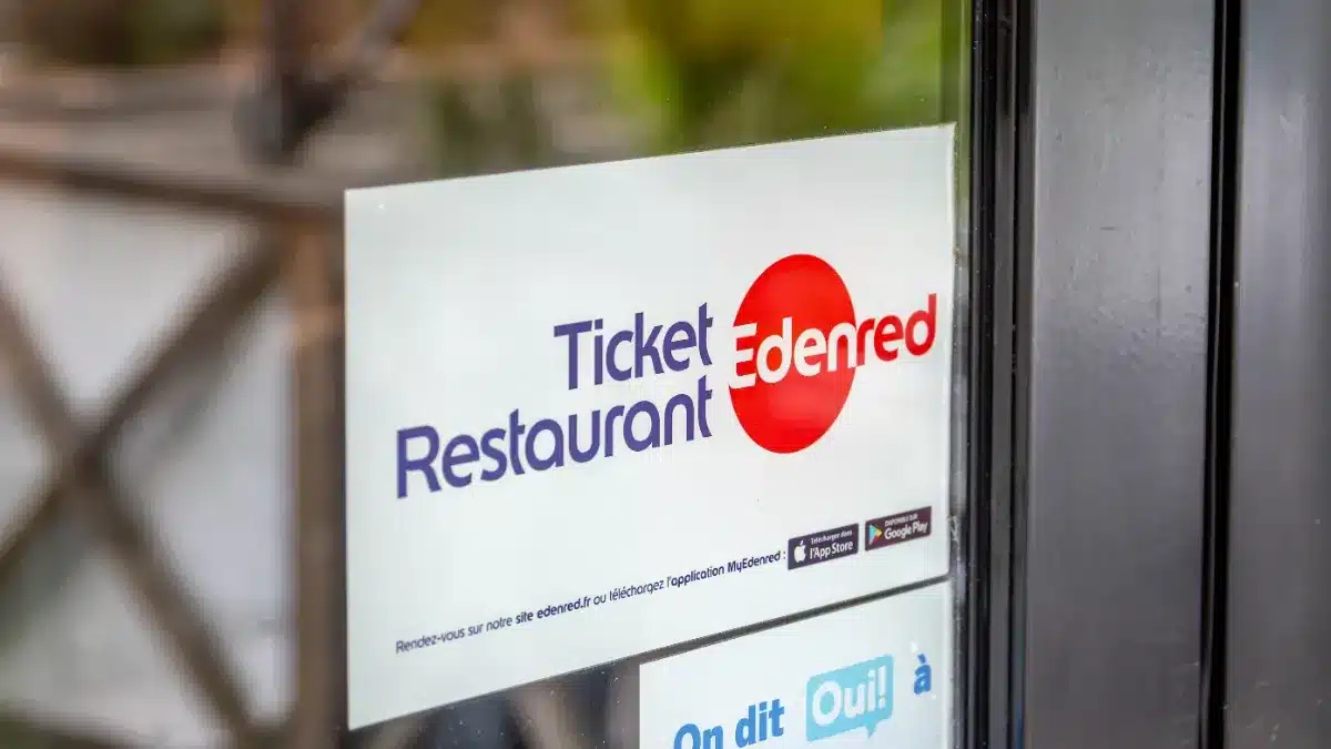 « C'est plutôt une bonne chose, mais il ne faut pas aller plus loin » : le patron d'Edenred fixe la limite dans l'utilisation des titres-restaurant