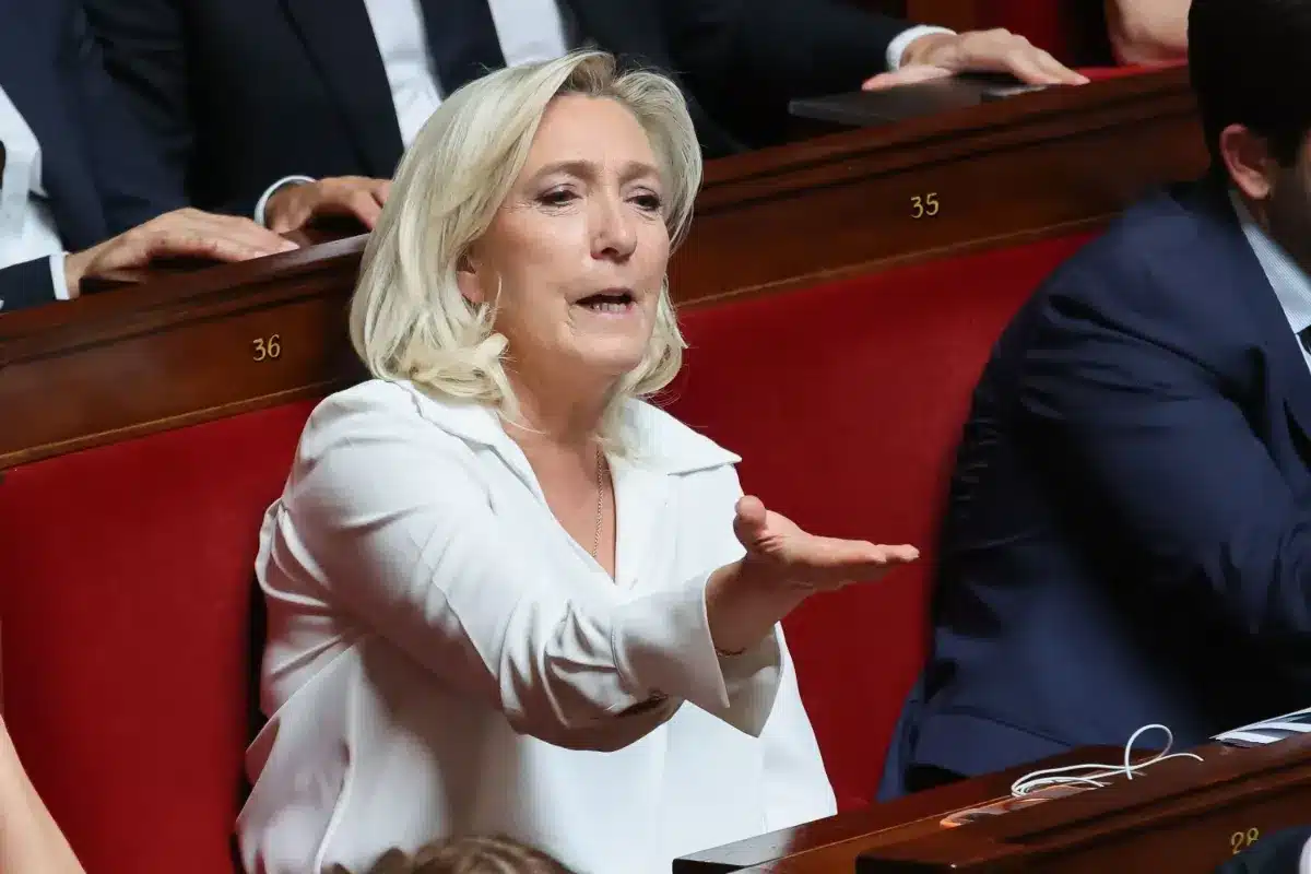 « C'est elle qui comprend le mieux l'IA » : Marine Le Pen surprend dans un sondage sur la présidentielle 2027, le résultat fait débat