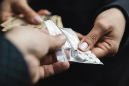 Condamnée à mort pour trafic de drogue : la chute de Sarah Khalifa, présentatrice vedette en Égypte