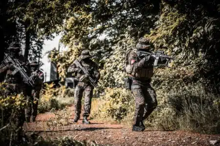 Mutuelle militaire et mutuelle classique, comment choisir la bonne depuis la réforme de 2026 ?
