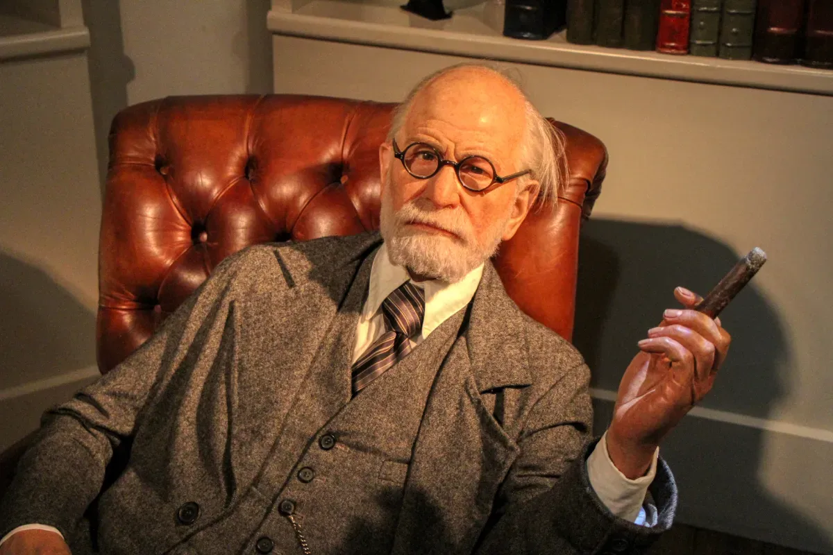 Sigmund Freud, psychanalyste : « Aucun besoin dans l'enfance ne me semble aussi important que celui de la protection d’un père »