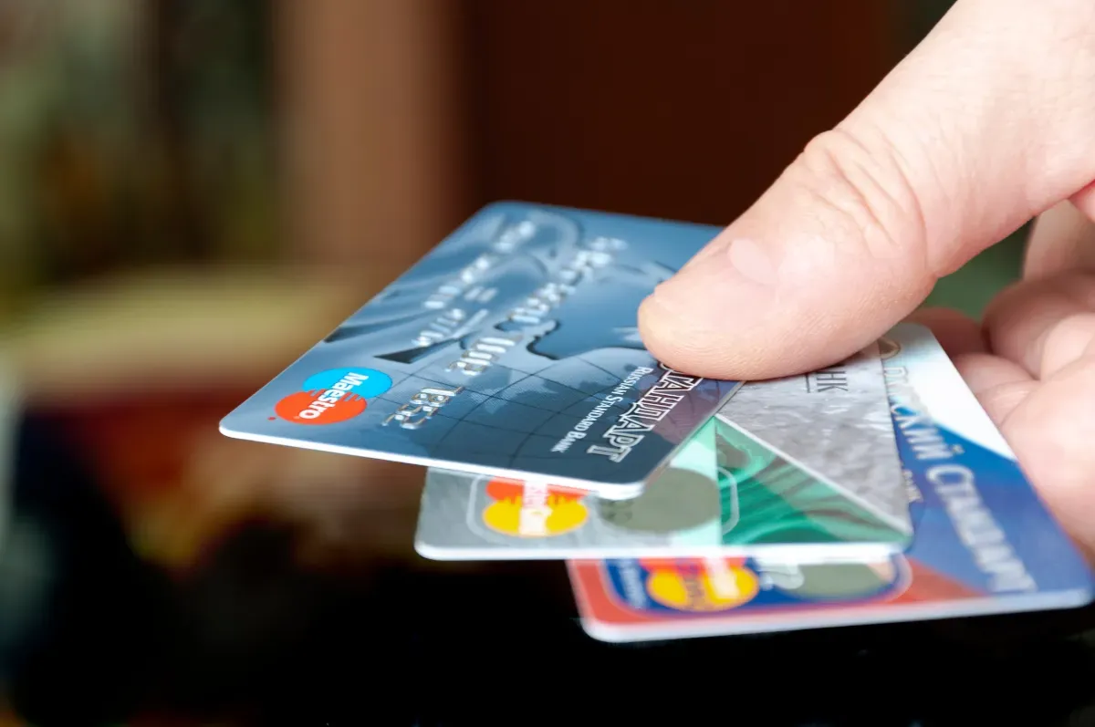 Adieu le code à 4 chiffres : les banques françaises déploient une méthode de paiement que personne n'attendait aussi vite